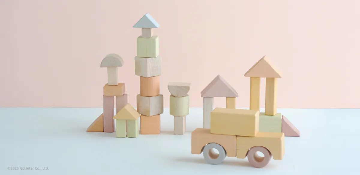 【アルコール除菌対応】パステルカラーの日本製積み木セット │GENI（ジェニ）つみきのいえM