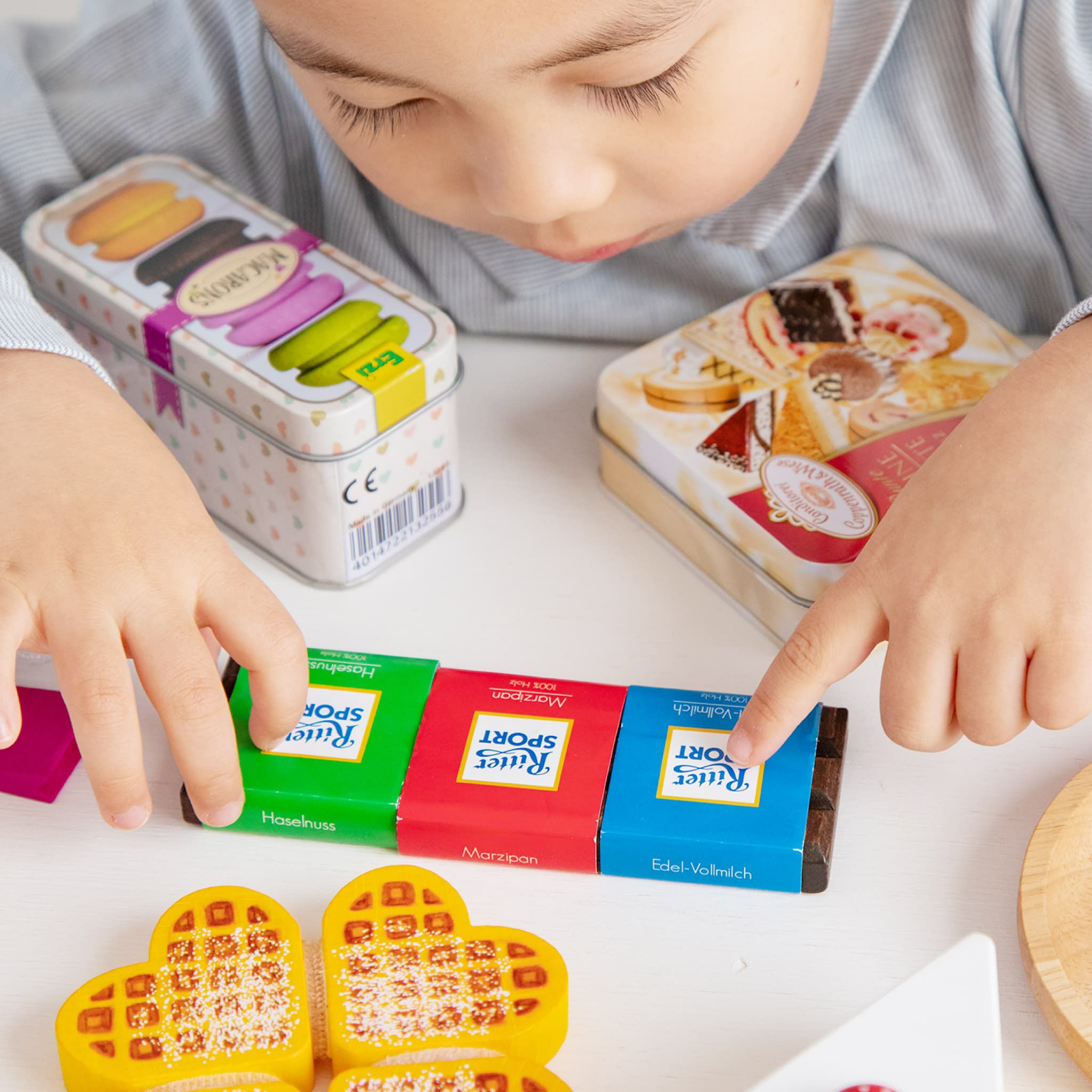 Erzi (エリツィ) ｜チョコレートセット｜ドイツ生まれの 木の  